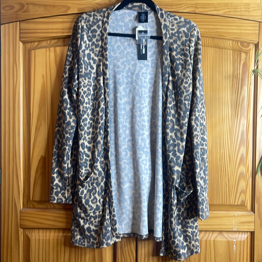 Bnwt Agnes And Dora Essential Cardigan Small Will Fit A Med